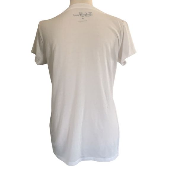 Lucky Brand V-Neck T shirt - Picture 4 of 6